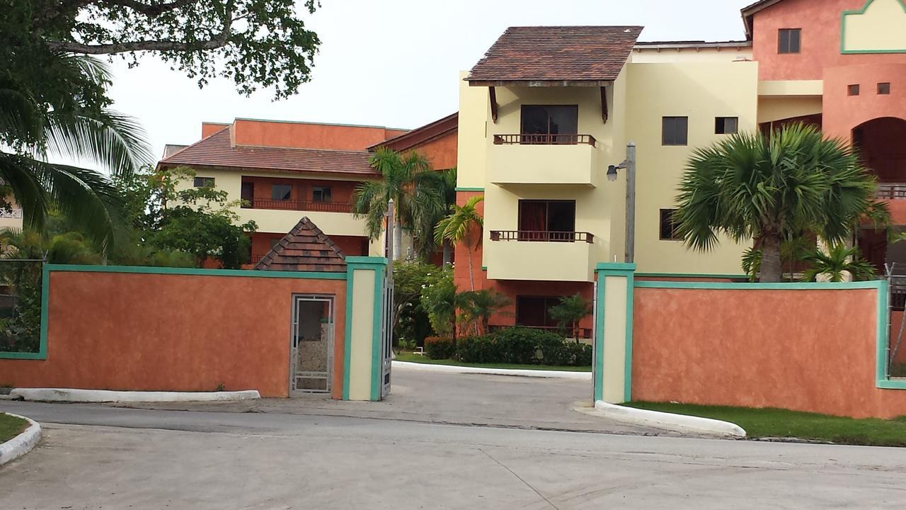 Tot Punta Cana Apartments Bagian luar foto